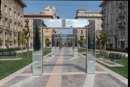 Sistemazione di Piazza Verdi a La Spezia con l’artista Daniel Buren. Vannetti architetti
